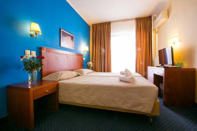 Hotel Marina, Athens