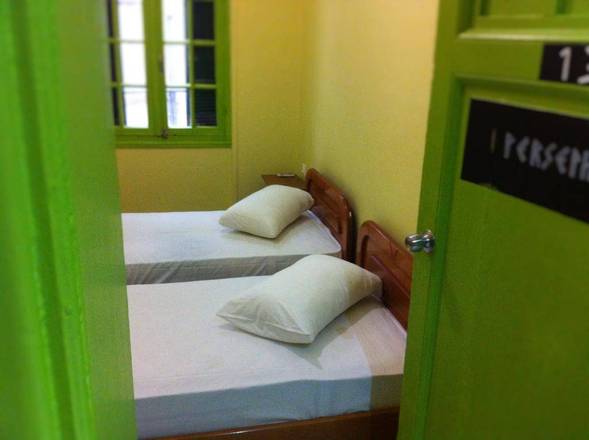 Zeus Hostel, Athens