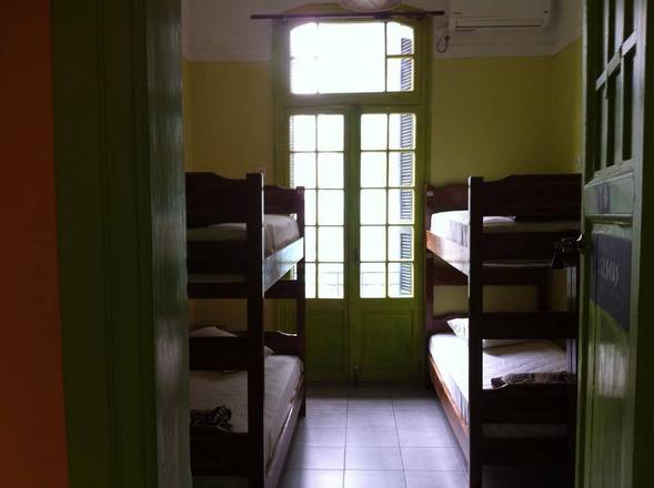 Zeus Hostel, Athens