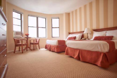 Hotel St. James, New York