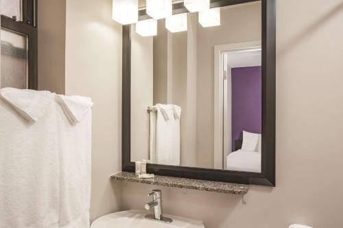 La Quinta by Wyndham New York City Central Park (Formerly Comfort Inn Central Park West), New York