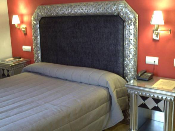 Adriano Boutique Sevilla, Seville