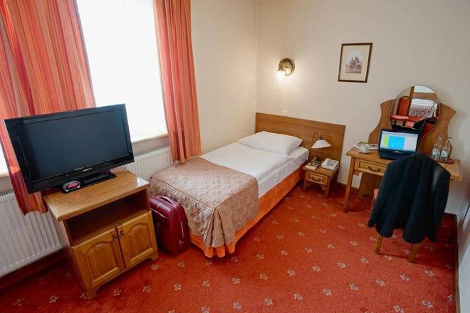 RT Regent, Krakow