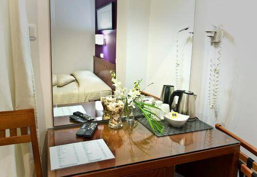 Epidavros Hotel, Athens