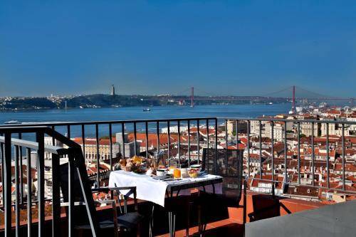Solar Dos Mouros, Lisbon