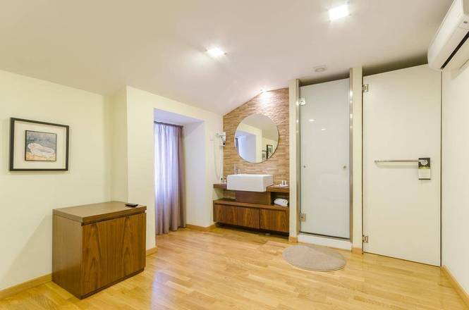 Hotel Borges Chiado, Lisbon